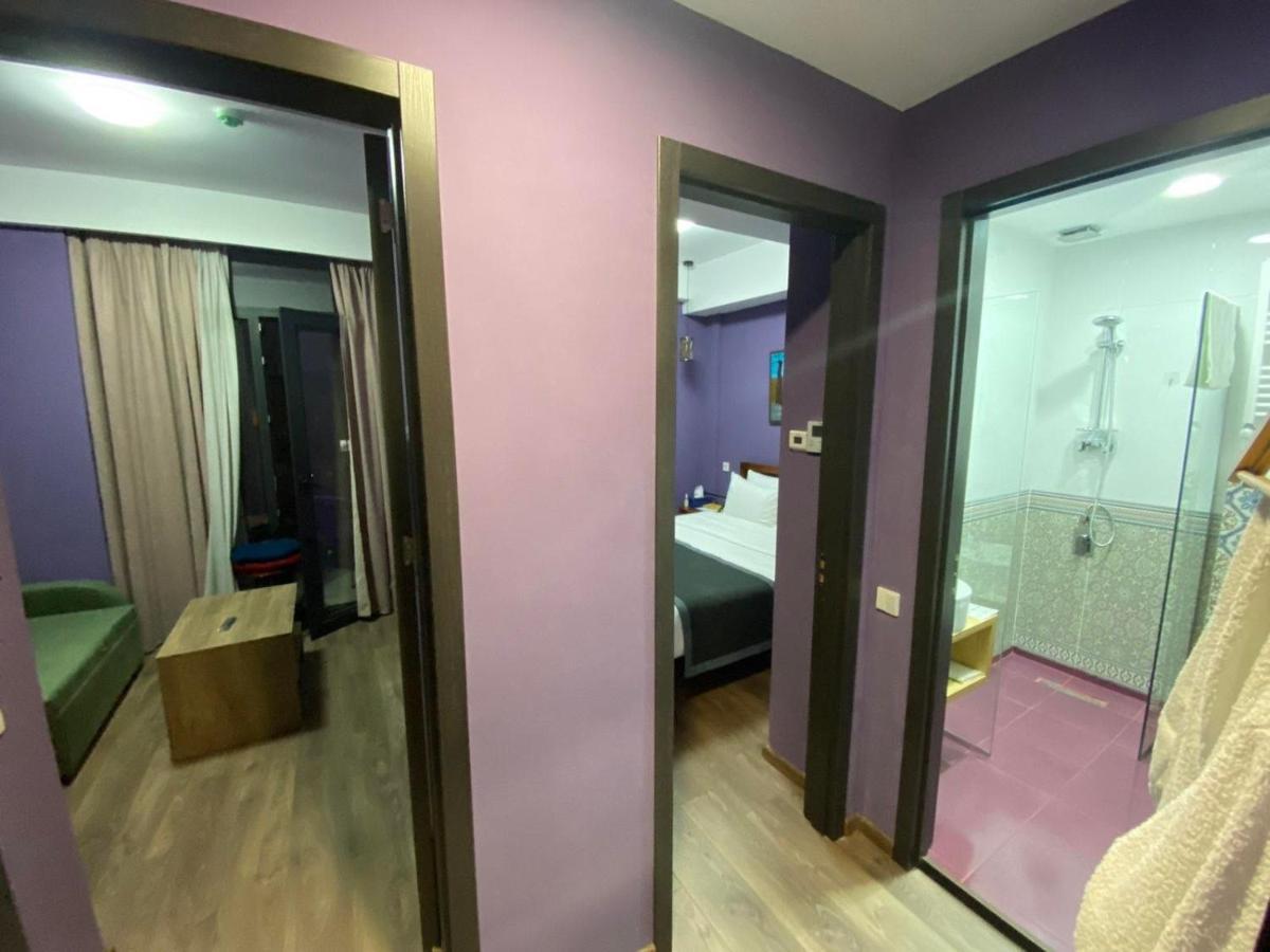 Hotel Linge Τυφλίδα Εξωτερικό φωτογραφία