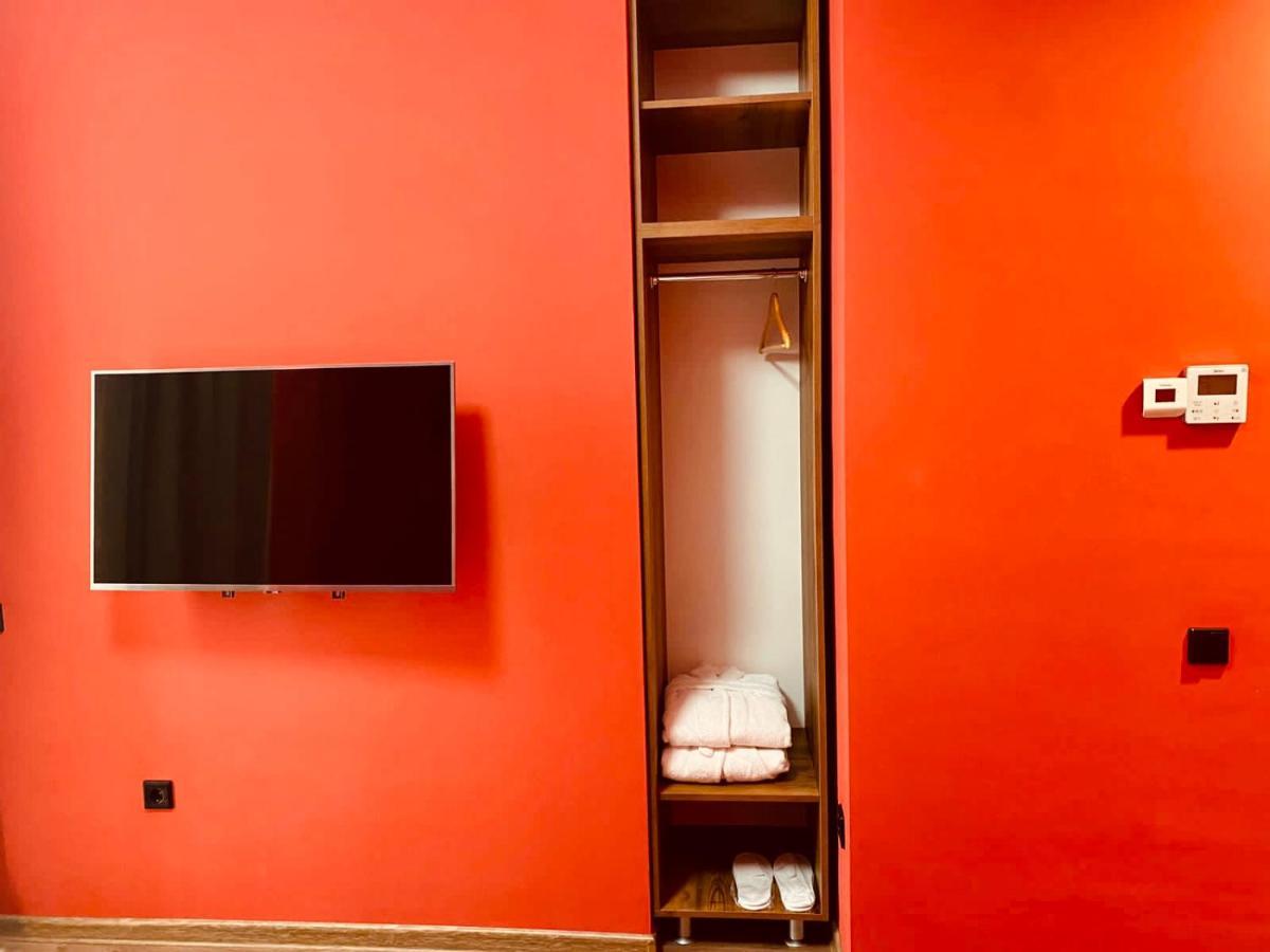 Hotel Linge Τυφλίδα Εξωτερικό φωτογραφία