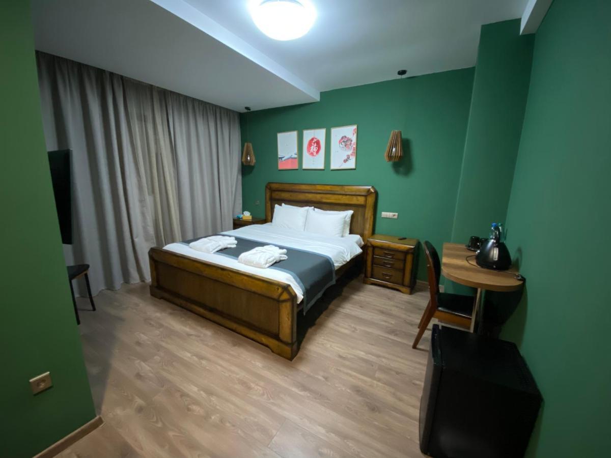 Hotel Linge Τυφλίδα Εξωτερικό φωτογραφία
